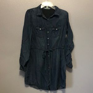 Maurices denim dress Women's M Medium long sleeve blue snap front gathered waist
